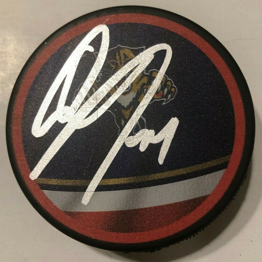 OWEN TIPPETT SIGNED FLORIDA PANTHERS HOCKEY PUCK W/ CASE COA