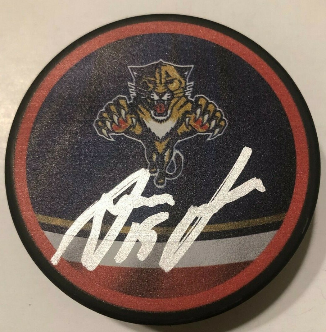ANTON LUNDELL SIGNED FLORIDA PANTHERS HOCKEY PUCK W/ CASE COA