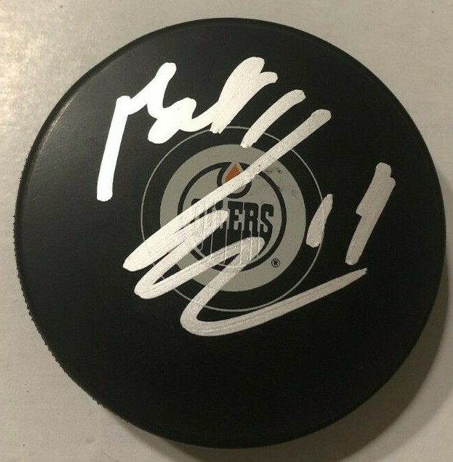 MIKKO KOSKINEN SIGNED EDMONTON OILERS HOCKEY PUCK W/ CASE COA