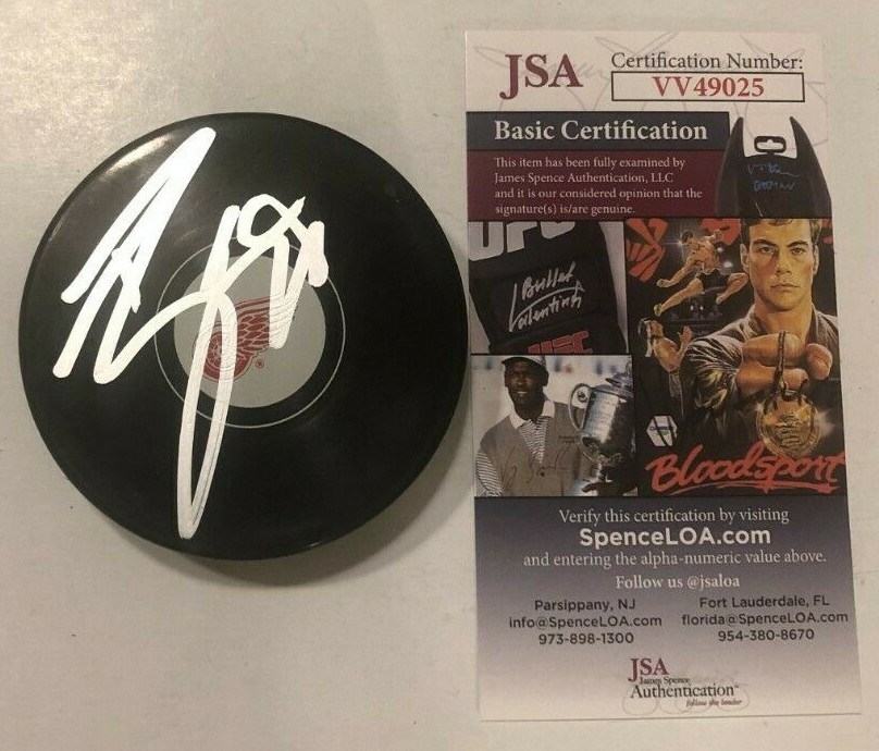 TYLER BERTUZZI SIGNED DETROIT RED WINGS HOCKEY PUCK W/ CASE JSA COA