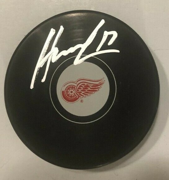 FILIP HRONEK SIGNED DETROIT RED WINGS HOCKEY PUCK W/ CASE COA