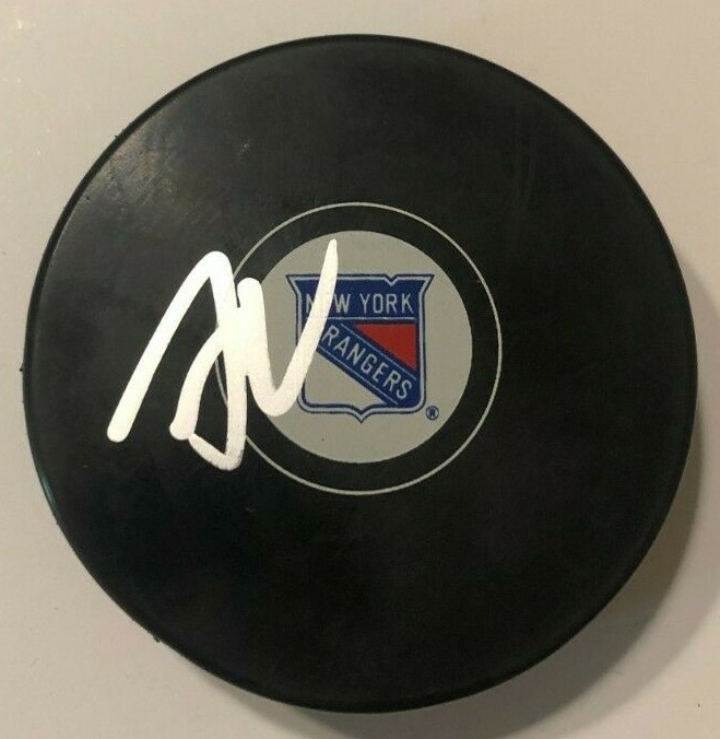 FRANK VATRANO SIGNED NEW YORK RANGERS HOCKEY PUCK W/ CASE COA