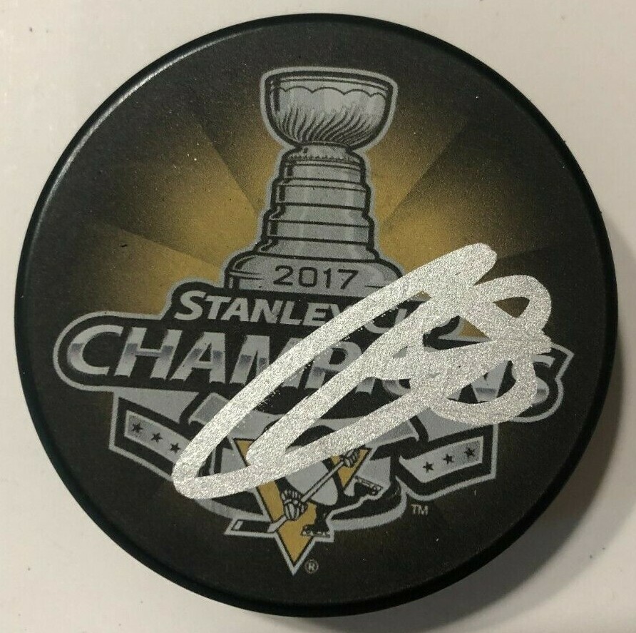 IAN COLE SIGNED 2017 STANLEY CUP HOCKEY PUCK W/ CASE PITTSBURGH PENGUINS COA