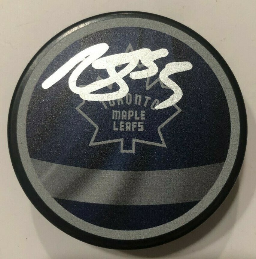 MARK GIORDANO SIGNED TORONTO MAPLE LEAFS HOCKEY PUCK W/ CASE COA