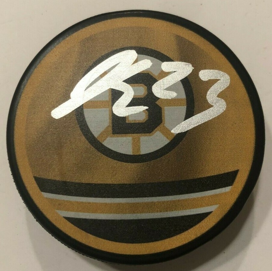 JACK STUDNICKA SIGNED BOSTON BRUINS HOCKEY PUCK W/ CASE COA