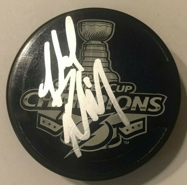 TODD RICHARDS SIGNED TAMPA BAY LIGHTNING 2020 STANLEY CUP PUCK W/ CASE COA