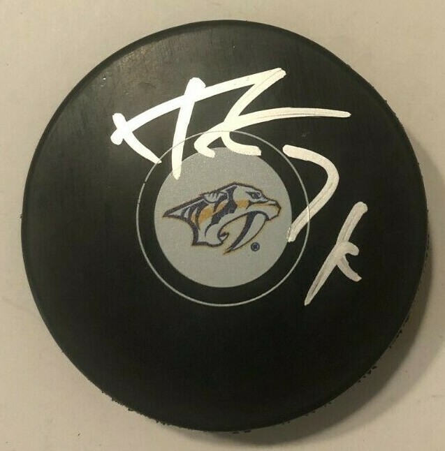 JUUSE SAROS SIGNED NASHVILLE PREDATORS HOCKEY PUCK W/ CASE COA