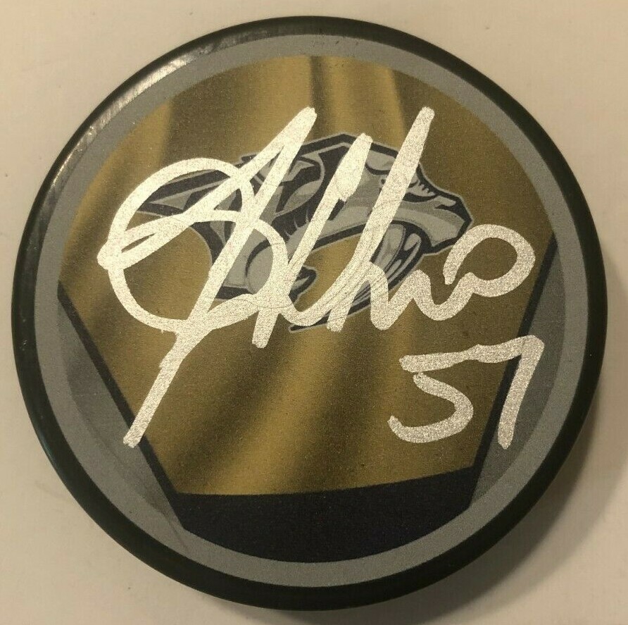 DANTE FABBRO SIGNED NASHVILLE PREDATORS HOCKEY PUCK W/ CASE COA