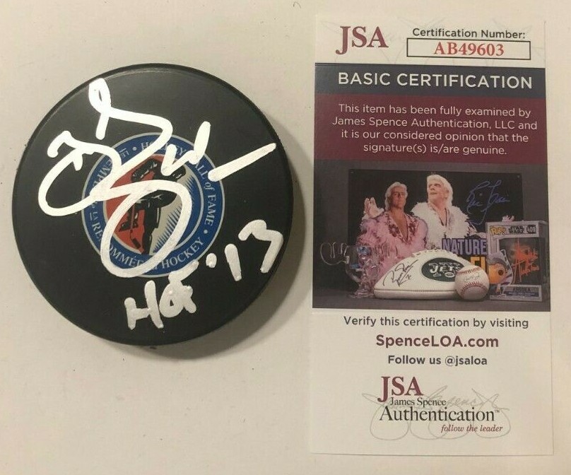 BRENDAN SHANAHAN SIGNED HOCKEY HALL OF FAME PUCK W/ CASE RED WINGS RANGERS JSA