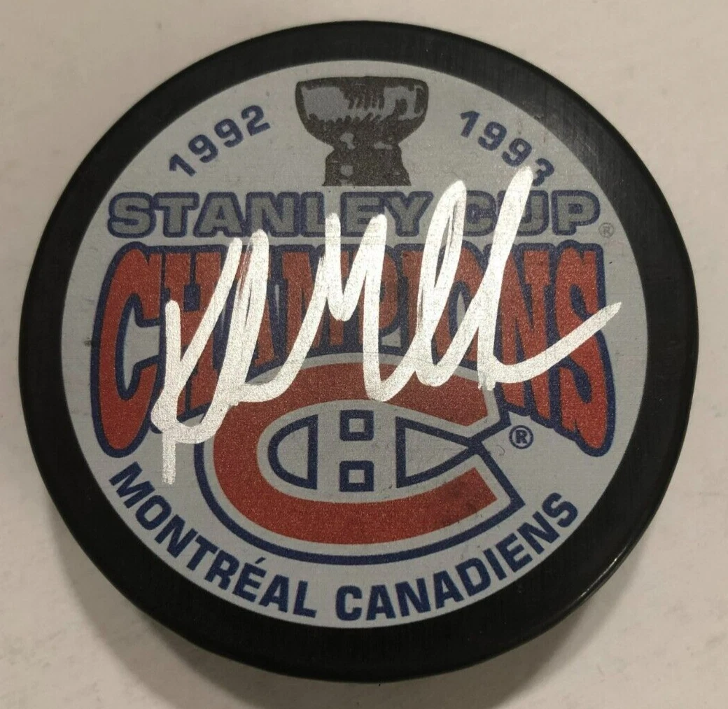 KIRK MULLER SIGNED MONTREAL CANADIENS 1993 STANLEY CUP HOCKEY PUCK W/ CASE COA
