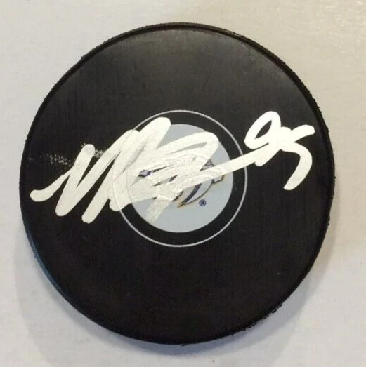 MATT DUCHENE SIGNED NASHVILLE PREDATORS HOCKEY PUCK W/ CASE COA