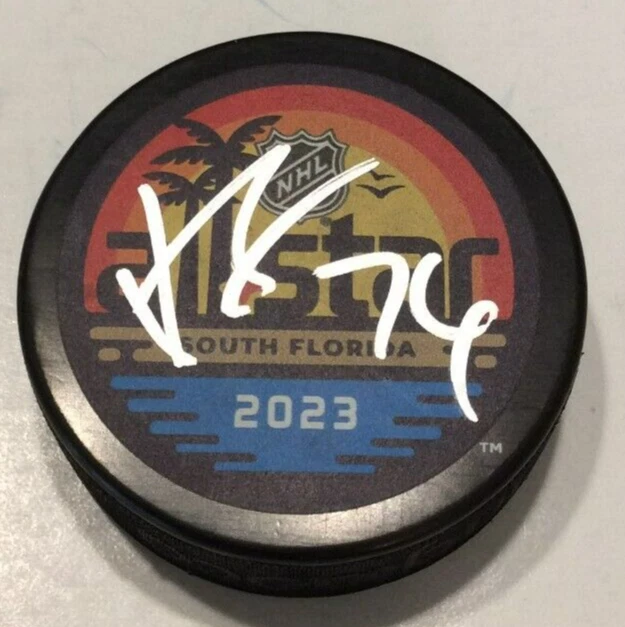JUUSE SAROS SIGNED 2023 NHL ALL STAR HOCKEY PUCK NASHVILLE PREDATORS W/ CASE COA