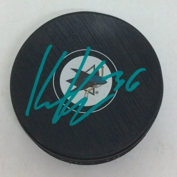 KAAPO KAHKONEN SIGNED AUTOGRAPHED SAN JOSE SHARKS HOCKEY PUCK W/ CASE COA