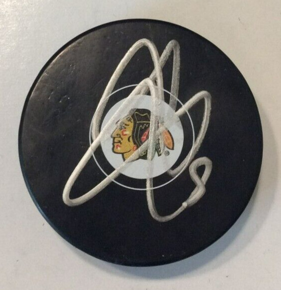SETH JONES SIGNED CHICAGO BLACKHAWKS HOCKEY PUCK W/ CASE COA