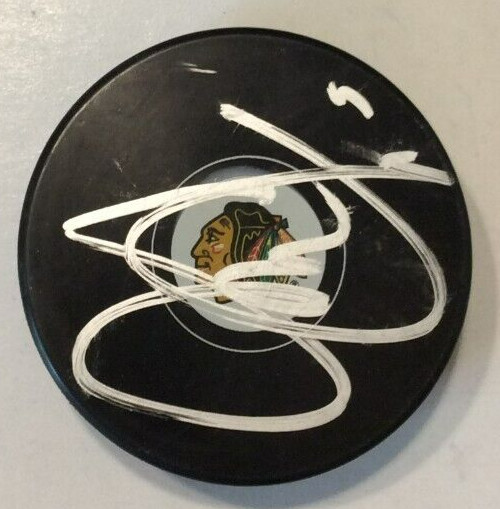 SETH JONES SIGNED CHICAGO BLACKHAWKS HOCKEY PUCK W/ CASE COA