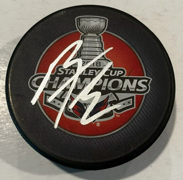 BARRY TROTZ SIGNED WASHINGTON CAPITALS 2018 STANLEY CUP HOCKEY PUCK W/ CASE COA
