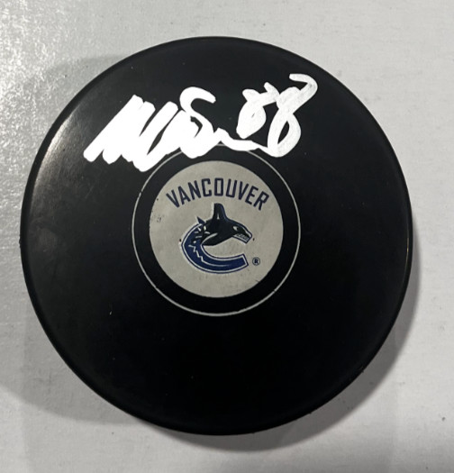 NILS AMAN SIGNED VANCOUVER CANUCKS HOCKEY PUCK W/ CASE COA