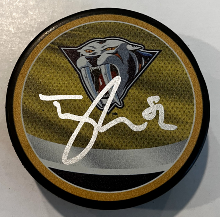 TOMMY NOVAK SIGNED NASHVILLE PREDATORS HOCKEY PUCK W/ CASE THOMAS COA