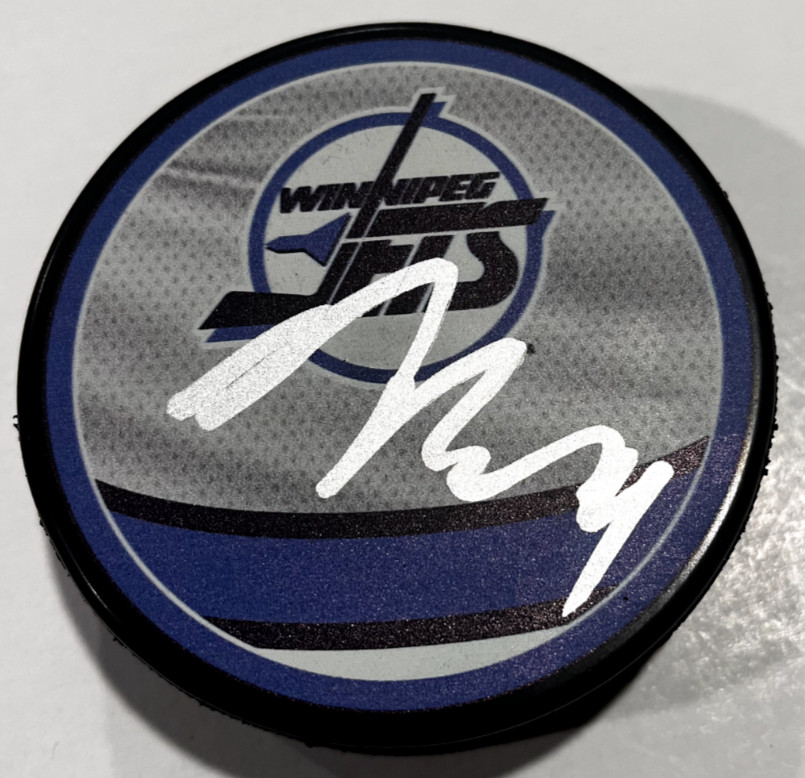 NEAL PIONK SIGNED WINNIPEG JETS HOCKEY PUCK W/ CASE COA