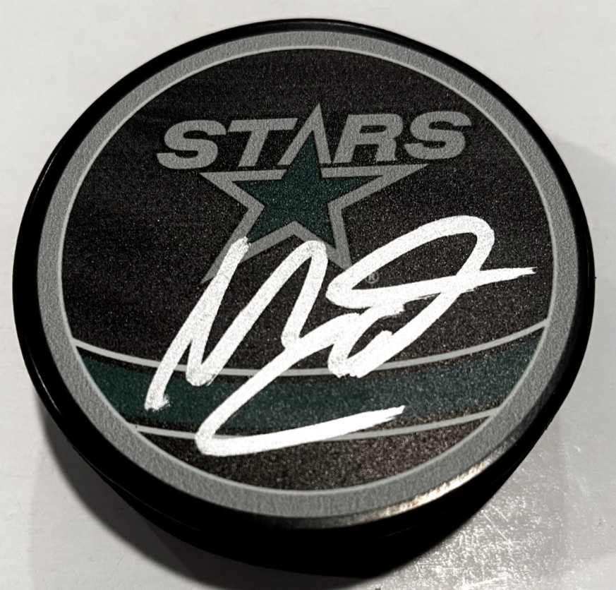 NILS LUNDKVIST SIGNED DALLAS STARS HOCKEY PUCK W/ CASE COA
