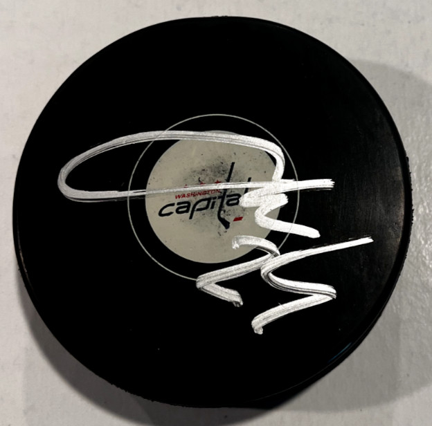 CONNOR MCMICHAEL SIGNED WASHINGTON CAPITALS HOCKEY PUCK W/ CASE COA