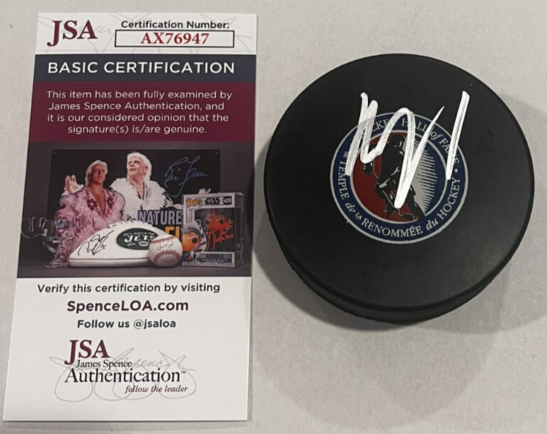 ROBERTO LUONGO SIGNED HOCKEY HALL OF FAME PUCK W/ CASE PANTHERS CANUCKS JSA COA