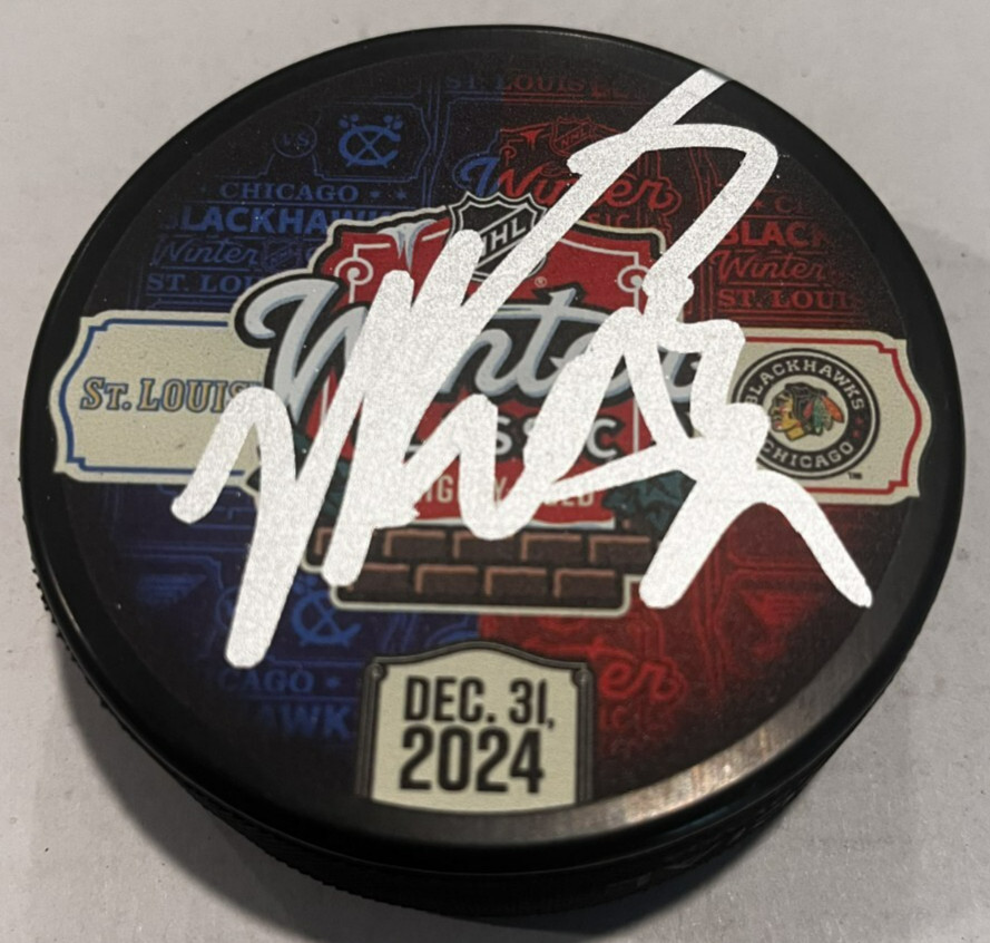 PETR MRAZEK SIGNED CHICAGO BLACKHAWKS 2024 WINTER CLASSIC PUCK W/ CASE COA