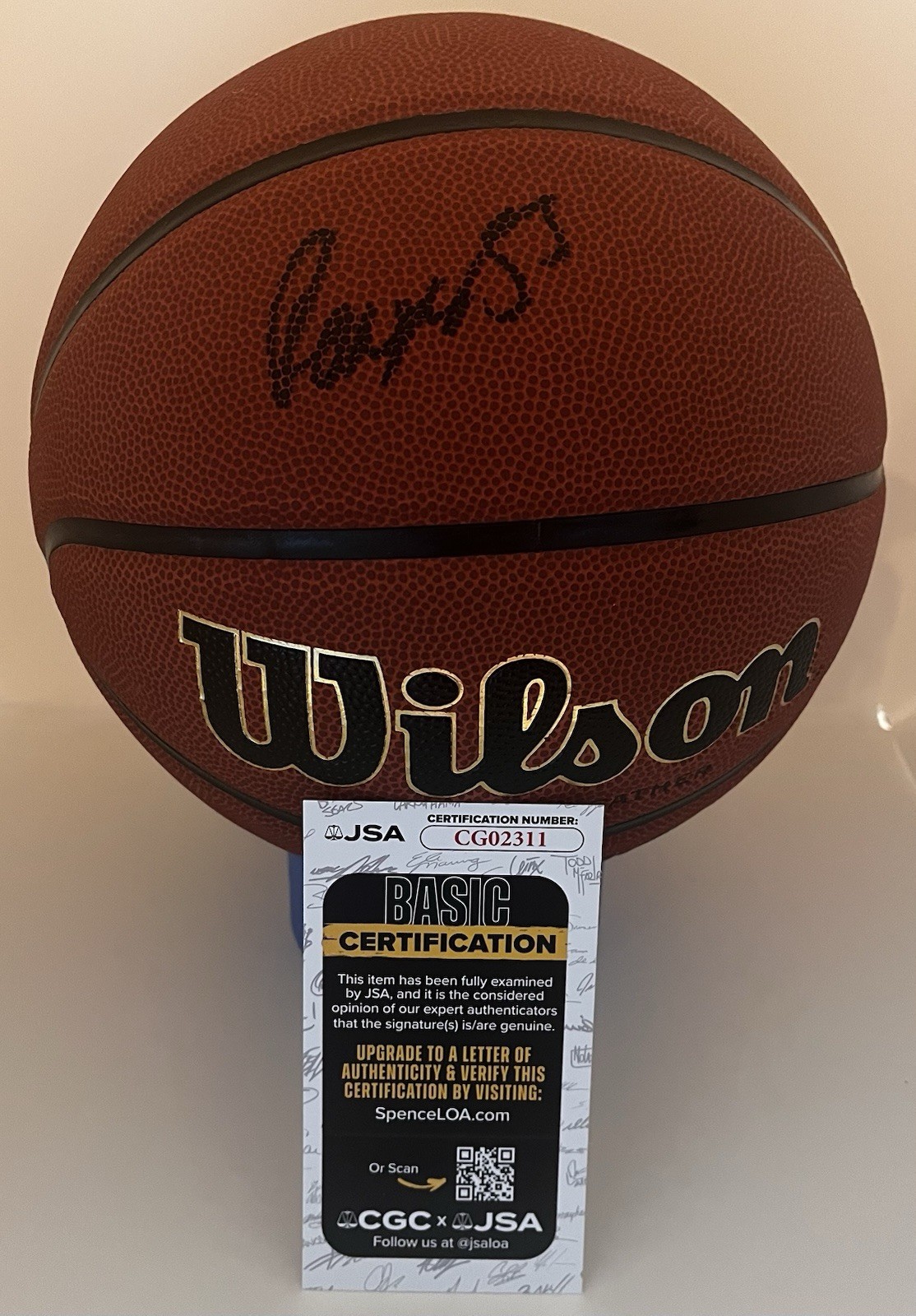 PAIGE BUECKERS SIGNED WILSON NCAA FINAL FOUR BASKETBALL UCONN HUSKIES JSA COA