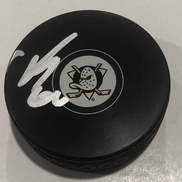 MIKAEL GRANLUND SIGNED ANAHEIM DUCKS HOCKEY PUCK W/ CASE COA