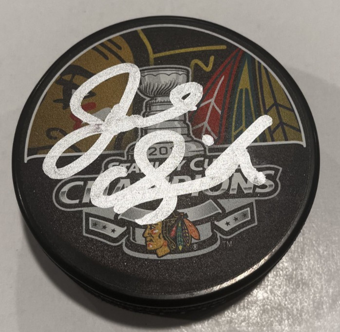 JOEL QUENNEVILLE SIGNED CHICAGO BLACKHAWKS 2013 STANLEY CUP PUCK W/ CASE COA