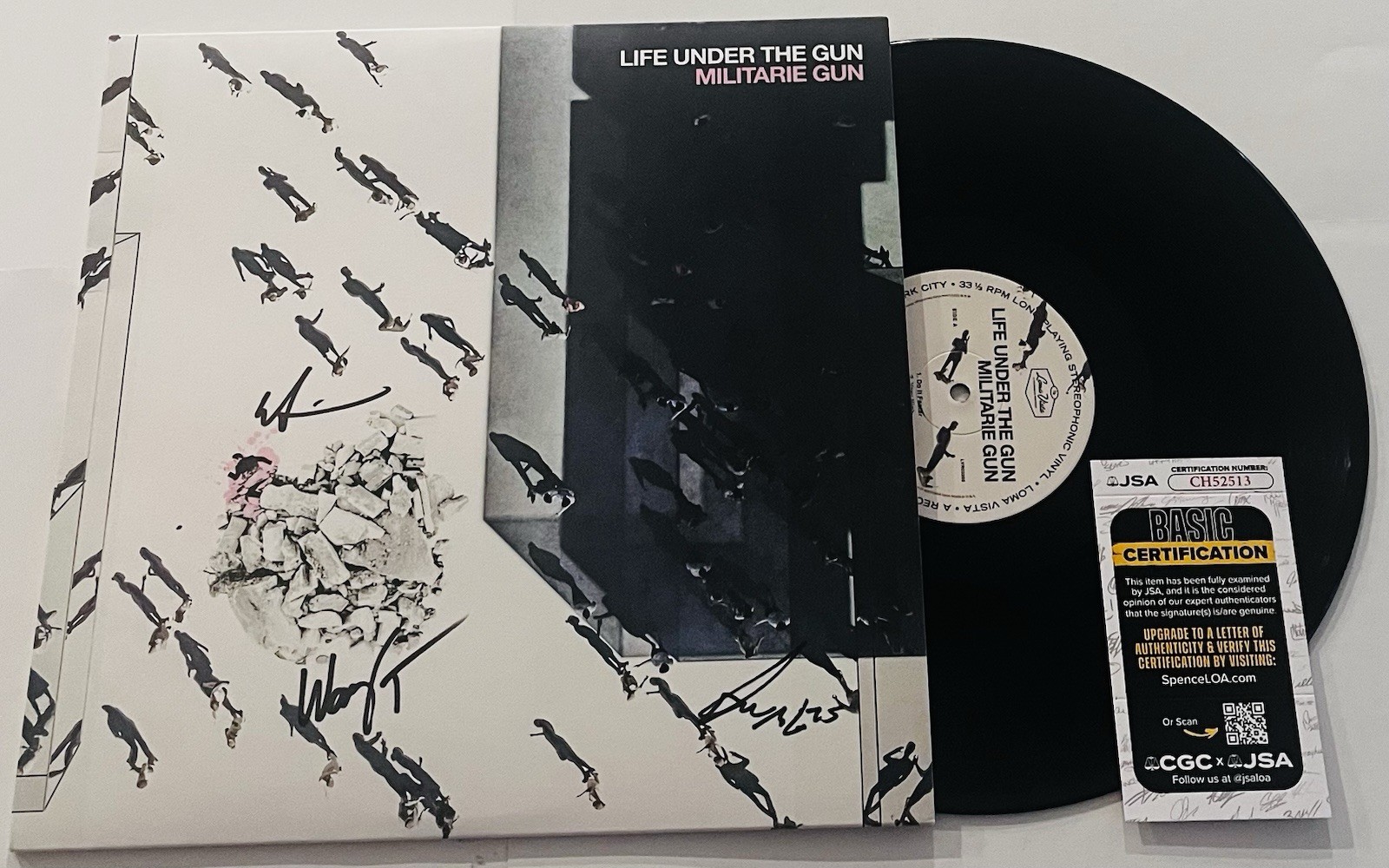MILITARIE GUN SIGNED LIFE UNDER THE GUN LP VINYL RECORD ALBUM IAN +2 JSA COA