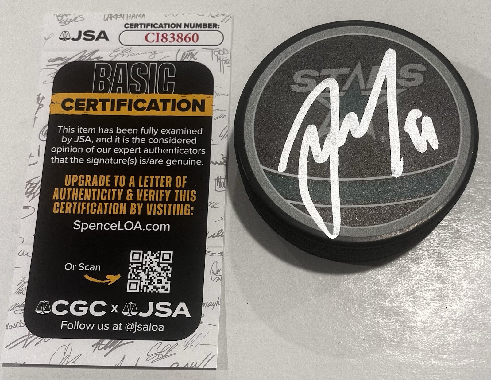 TYLER SEGUIN SIGNED DALLAS STARS RETRO HOCKEY PUCK W/ CASE JSA COA