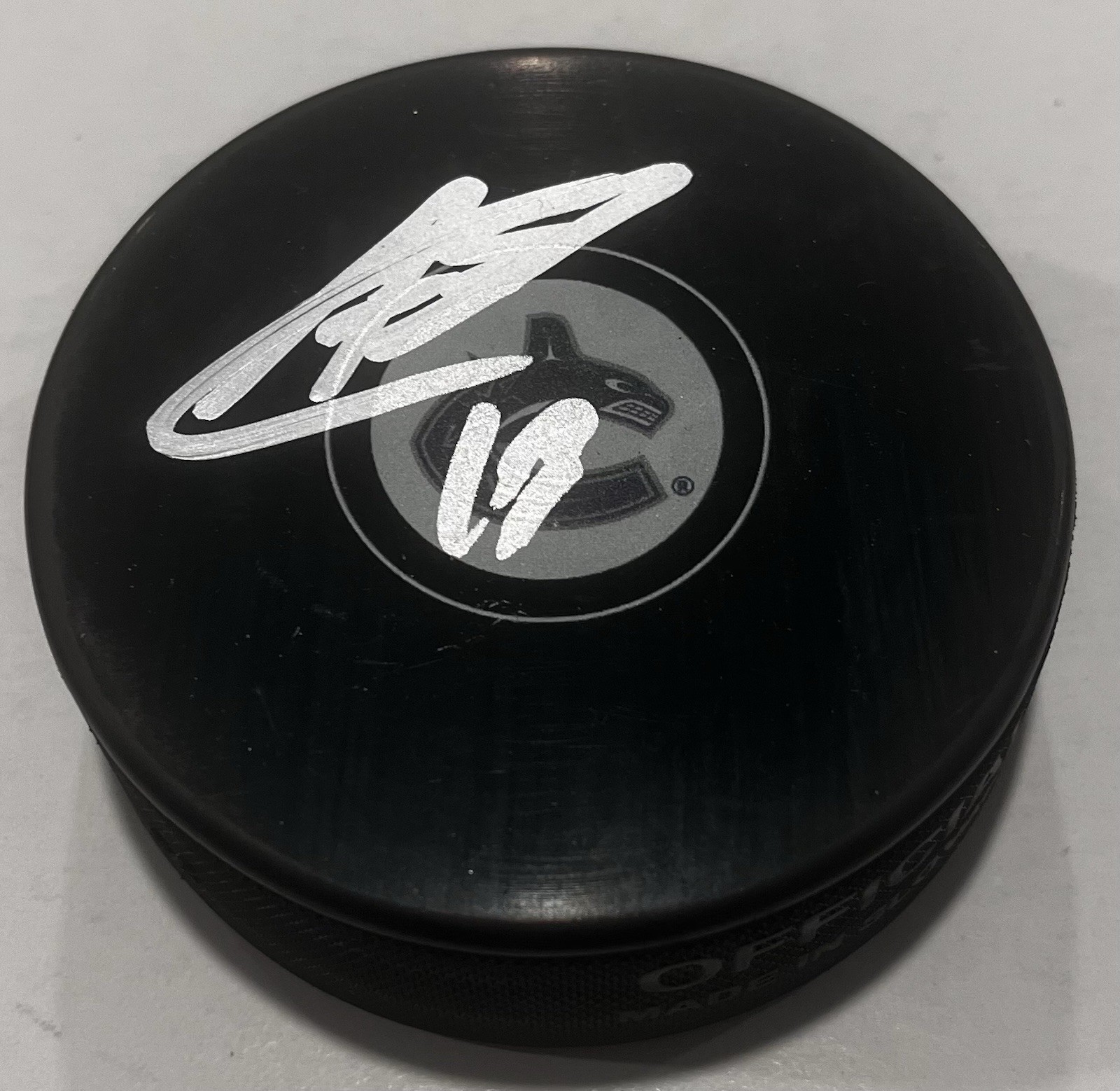 ARSHDEEP BAINS SIGNED VANCOUVER CANUCKS HOCKEY PUCK W/ CASE COA