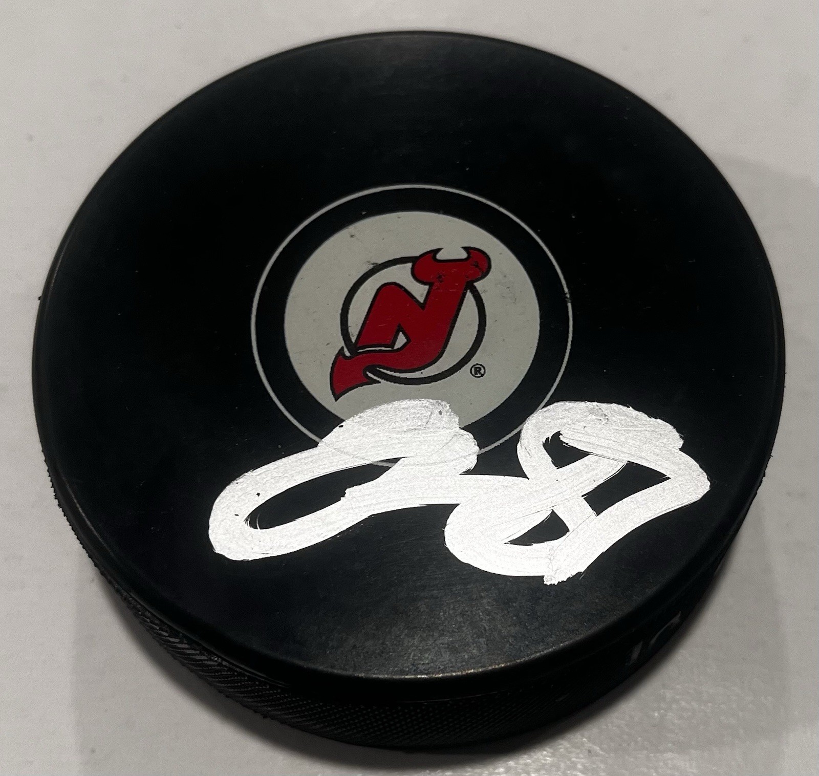 JUHO LAMMIKKO SIGNED NEW JERSEY DEVILS HOCKEY PUCK W/ CASE COA