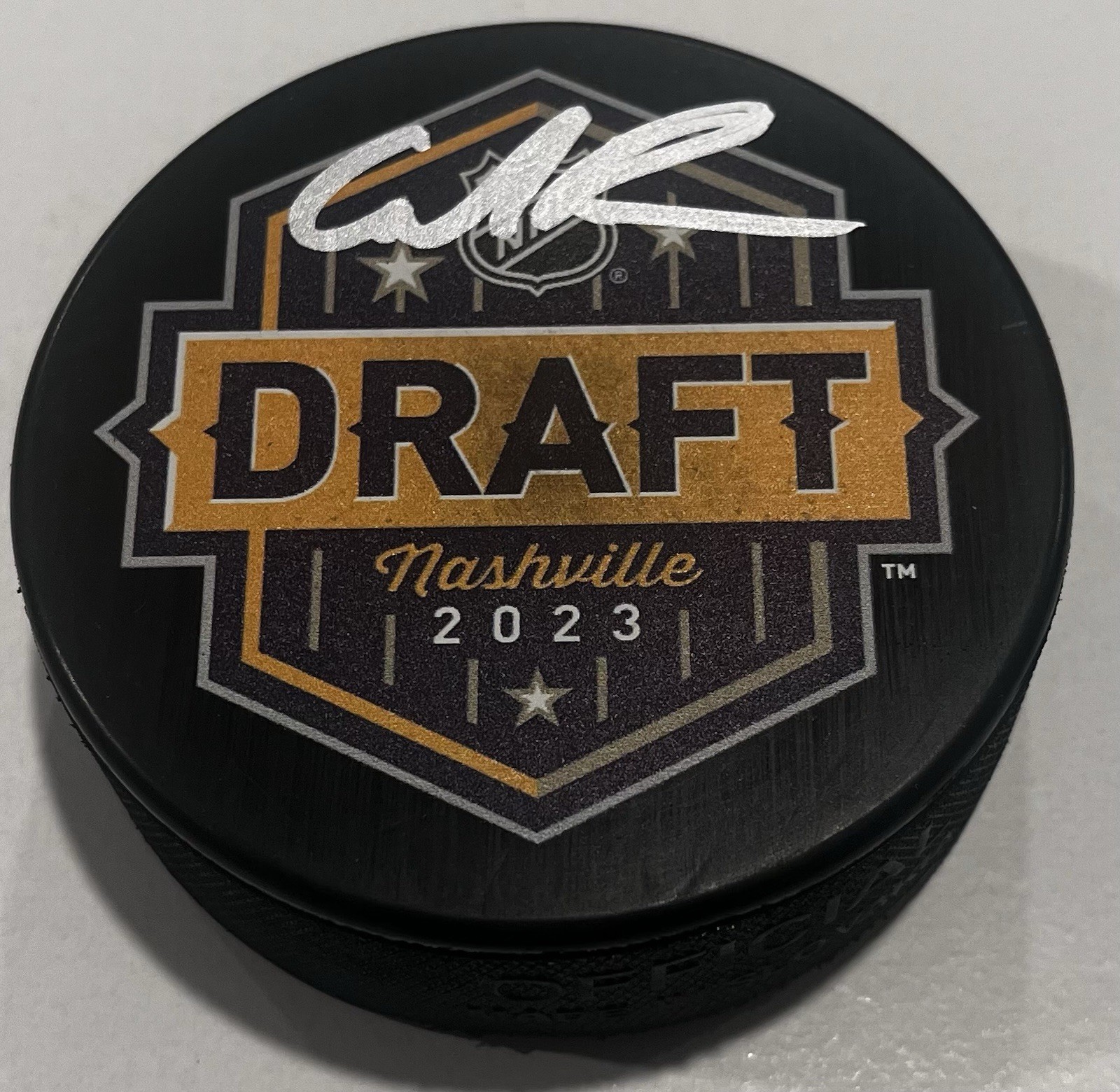 CALUM RITCHIE SIGNED NEW YORK ISLANDERS 2023 NHL DRAFT HOCKEY PUCK W/ CASE COA