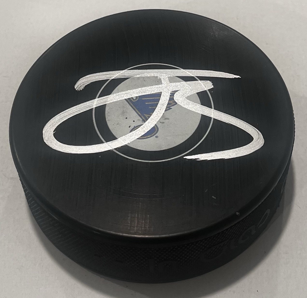 JONATAN BERGGREN SIGNED ST LOUIS BLUES HOCKEY PUCK W/ CASE COA