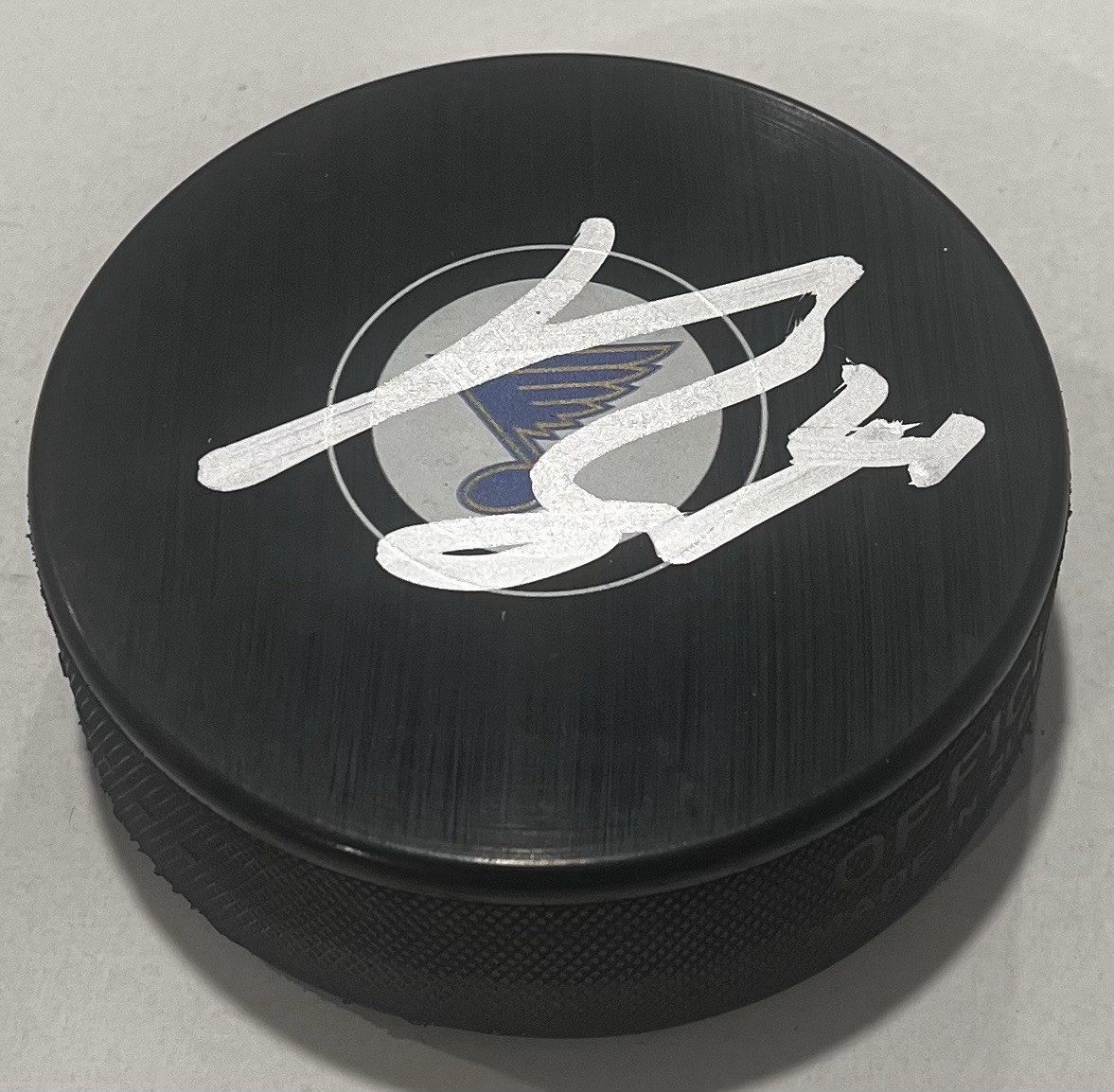 JIMMY SNUGGERUD SIGNED ST LOUIS BLUES HOCKEY PUCK W/ CASE COA