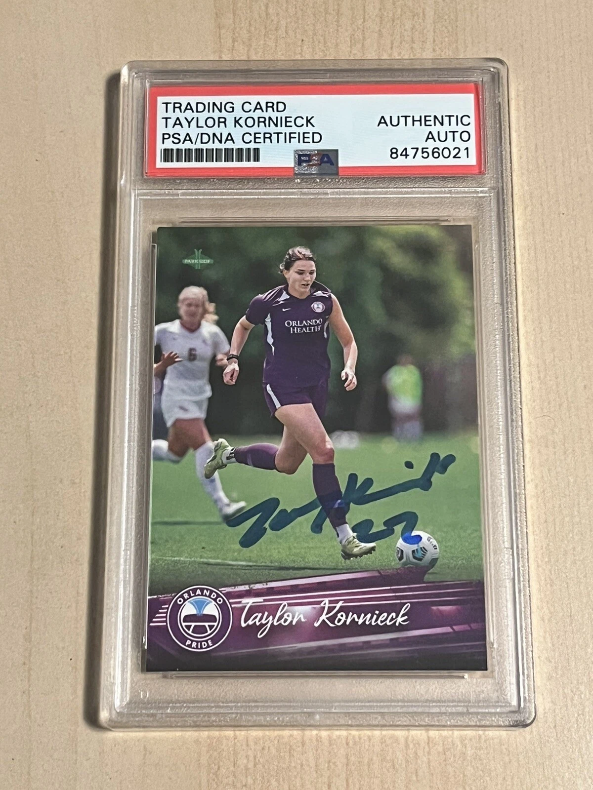 Taylor Kornieck SIGNED AUTO 2021 Parkside NWSL Soccer Base Set #148 PSA/DNA