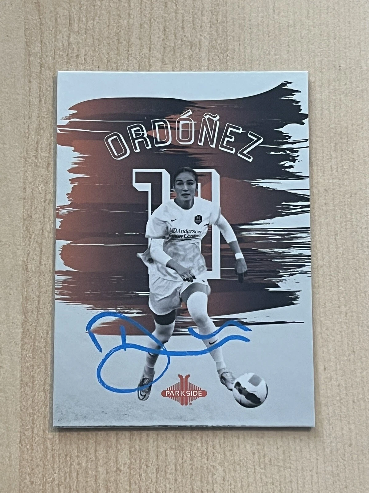 Diana Ordonez SIGNED AUTO L2 Parkside NWSL 2023 Vol 1 Luminescent Houston Dash