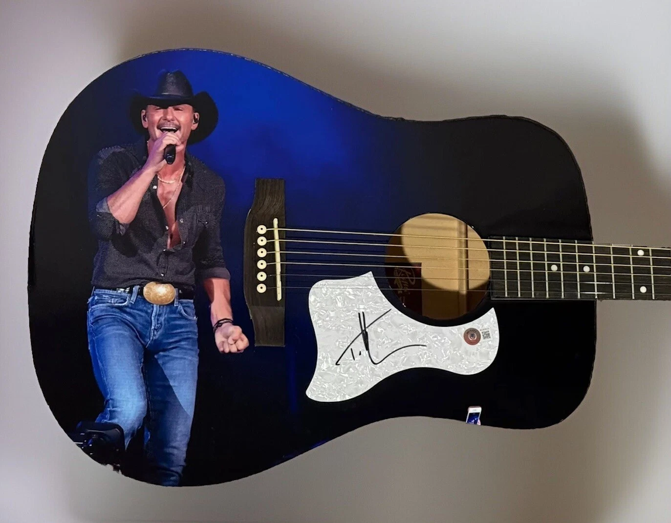 TIM MCGRAW HAND SIGNED CUSTOM GUITAR COUNTRY MUSIC LEGEND AUTOGRAPHED BAS COA