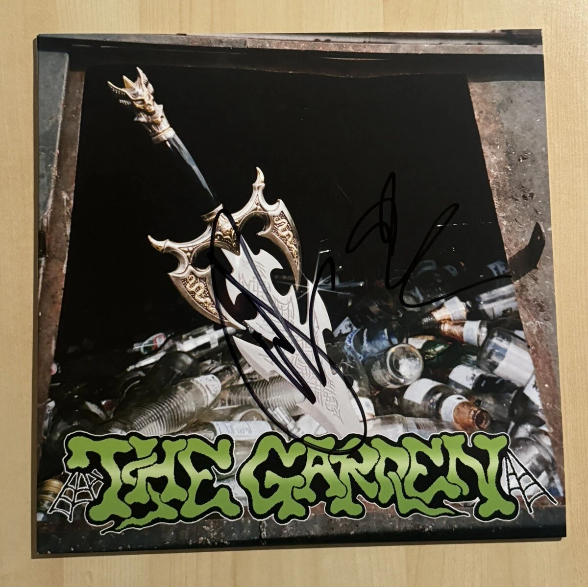 THE GARDEN BAND SIGNED VINYL ALBUM AUTOGRAPHED WYATT & FLETCHER SHEARS COA