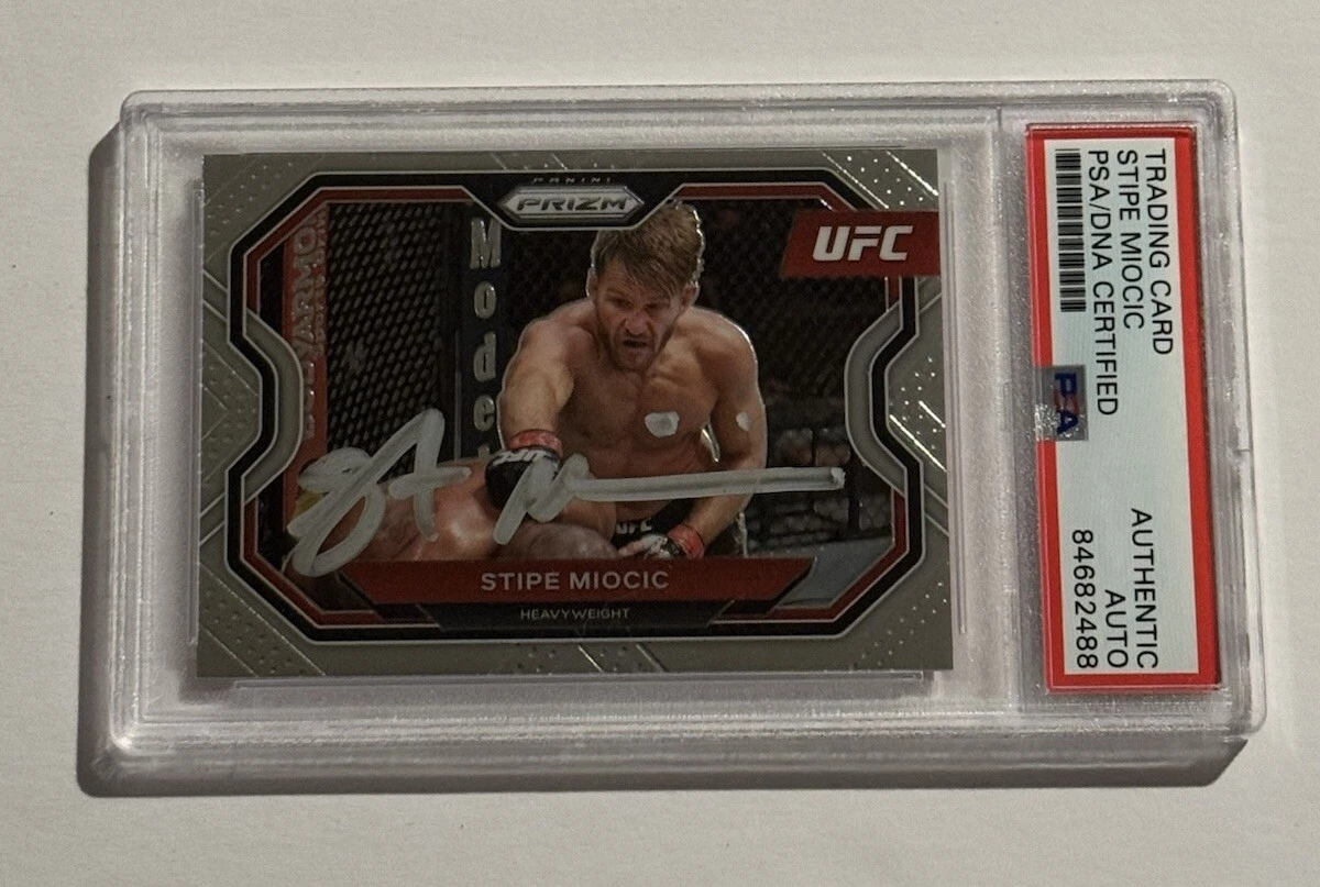 STIPE MIOCIC SIGNED CARD AUTOGRAPHED 2021 UFC PRIZM PANINI AUTO MMA PSA/DNA
