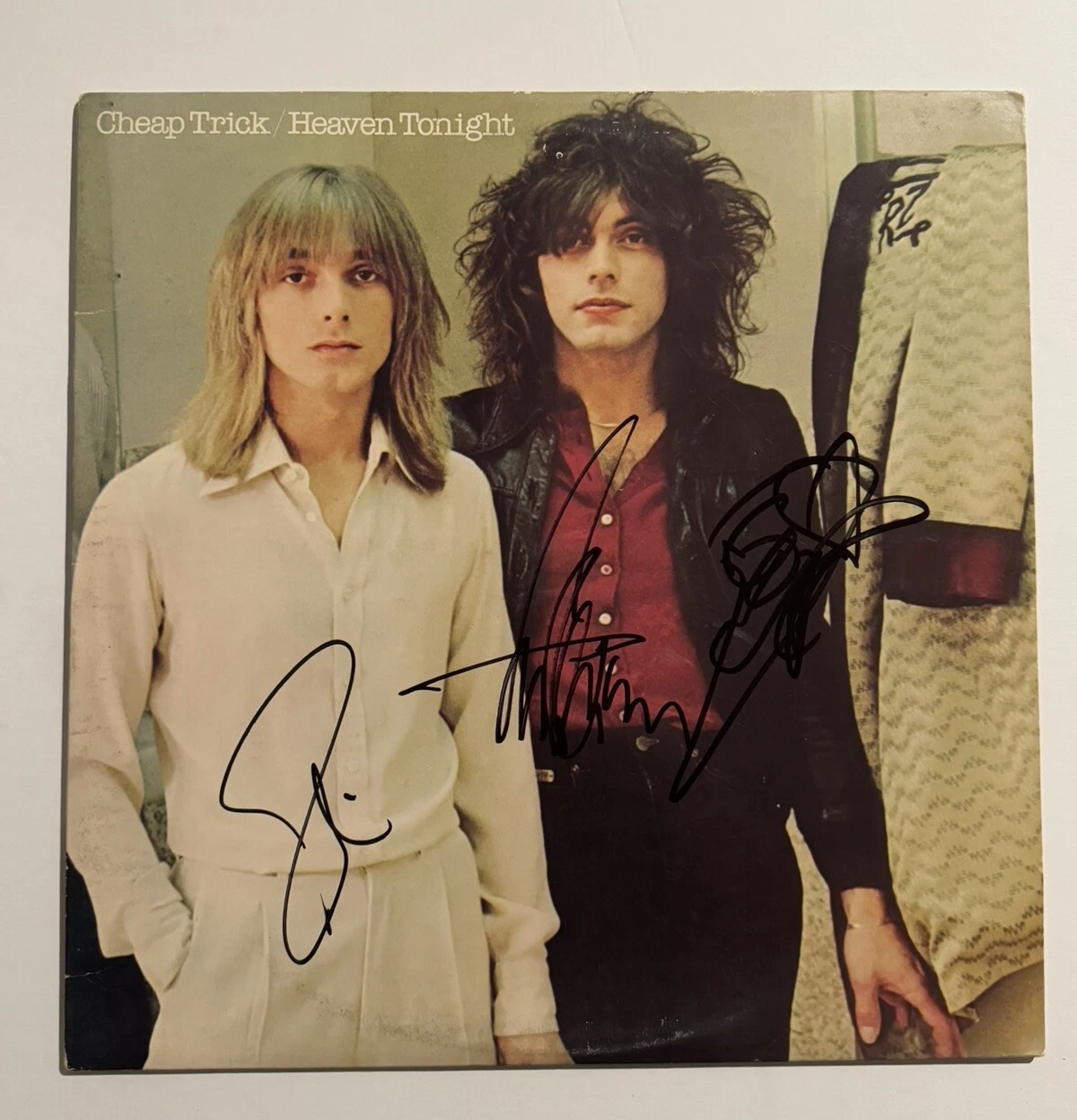 CHEAP TRICK FULL BAND SIGNED VINYL RECORD AUTOGRAPHED ROBIN ZANDER NIELSEN COA