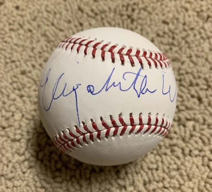 ELIZABETH WARREN HAND SIGNED OMLB BASEBALL AUTOGRAPHED FUTURE PRESIDENT? COA