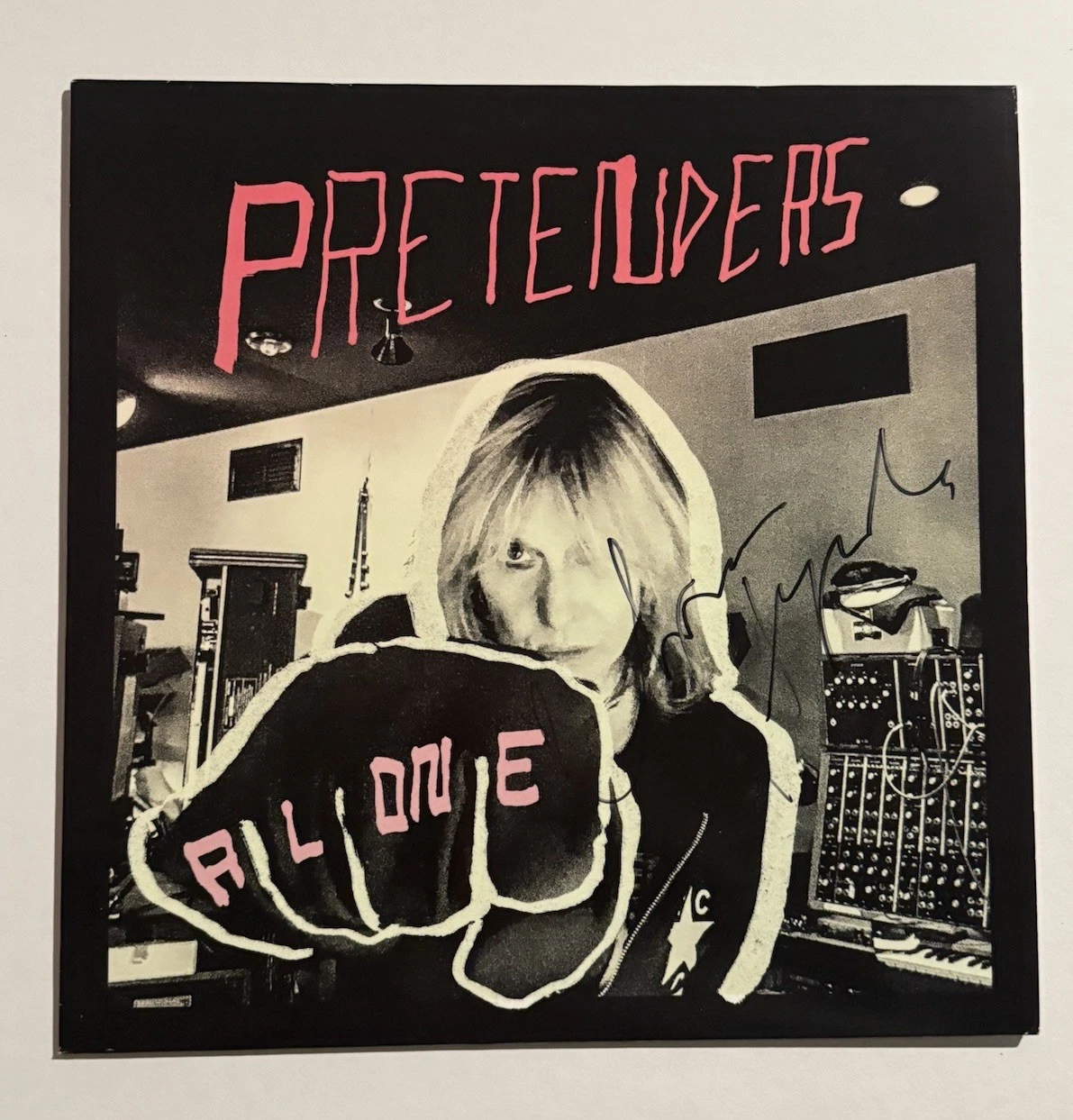 CHRISSIE HYNDE SIGNED LP VINYL RECORD ALBUM THE PRETENDERS BAND LEAD SINGER COA
