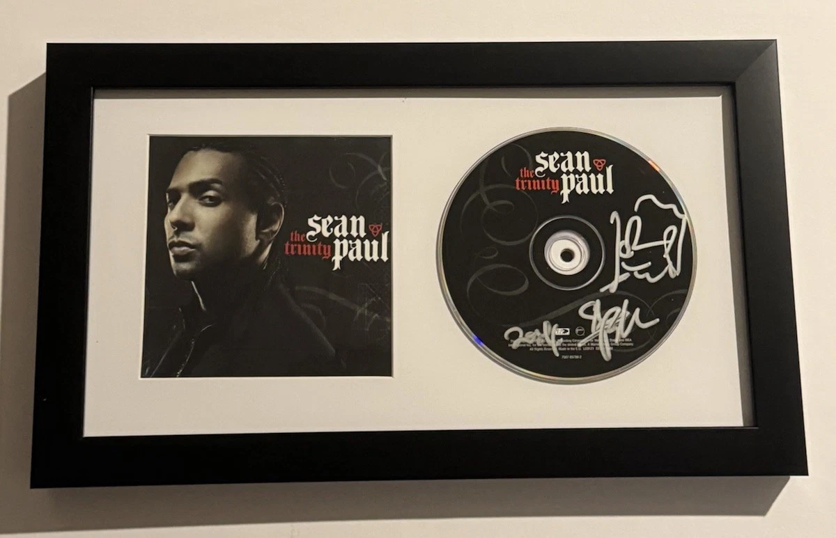 SEAN PAUL SINGER RAPPER HAND SIGNED THE TRINITY CD FRAMED HIP HOP STAR COA