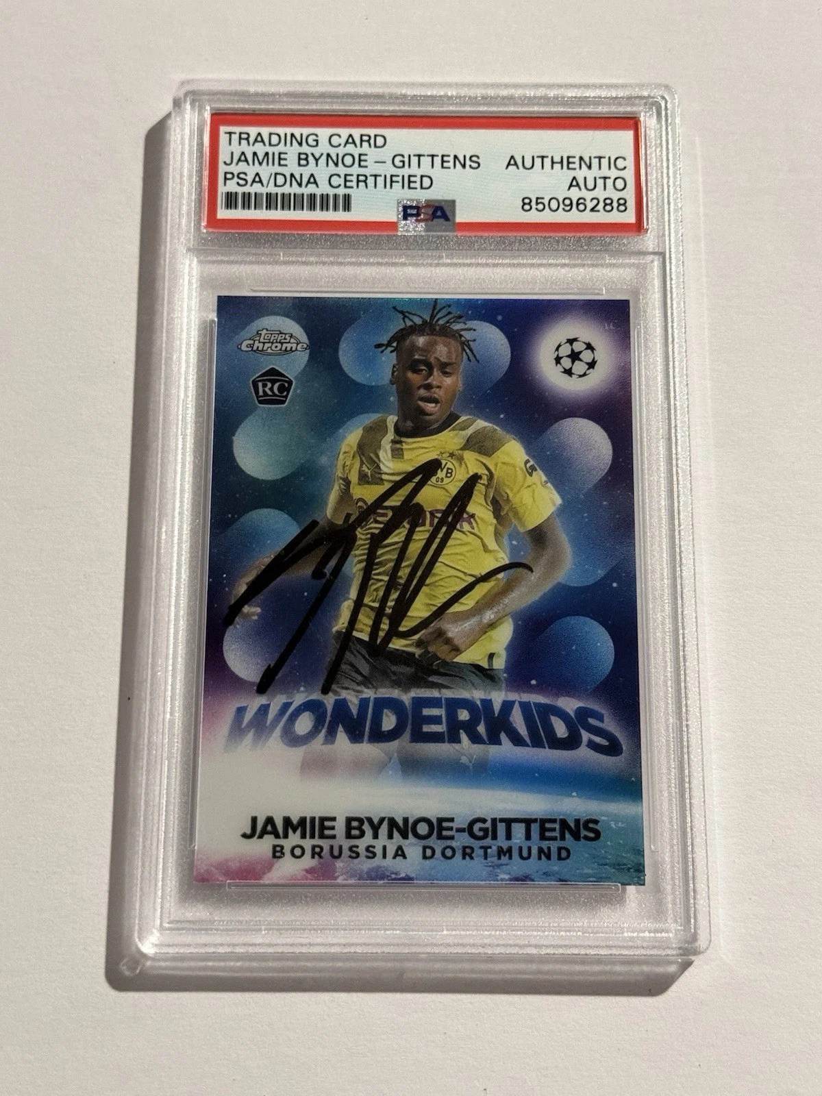 Jamie Bynoe-Gittens SIGNED AUTO RC 2022-23 Topps Chrome UEFA Wonderkids PSA