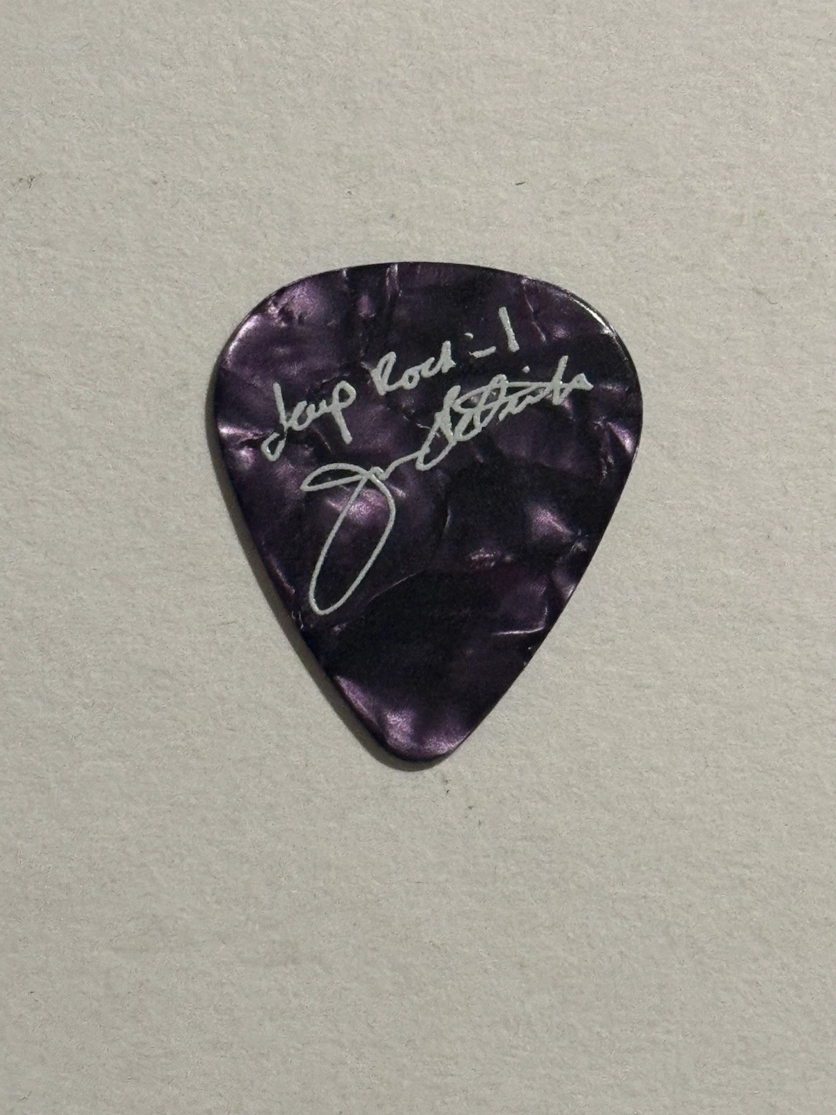 JIM PETERIK CONCERT USED GUITAR PICK SURVIVOR BAND GUITARIST LEGEND SINGER