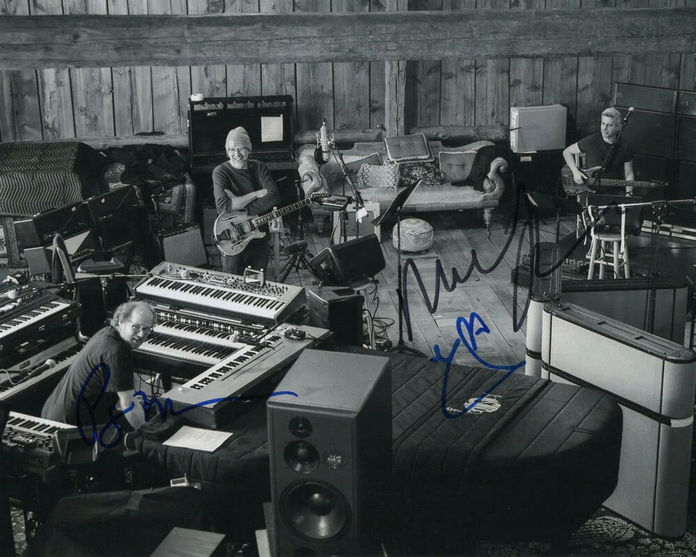 TREY ANASTASIO, MIKE GORDON, PAGE MCCONNELL SIGNED AUTOGRAPH 8x10 PHOTO    PHISH