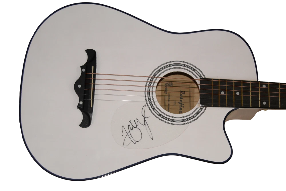 HARRY STYLES SIGNED AUTOGRAPH ACOUSTIC GUITAR - RARE! ONE DIRECTION STUD JSA COA